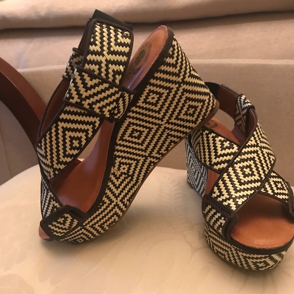 Lucky Brand Shoes - Summer wedges